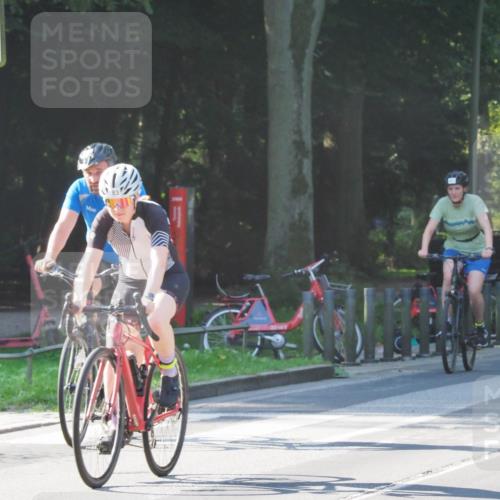 08.09.2024 - Stadtparktriathlon Zöllner http://msf.ph/oto/6992026 08.09.2024 10:28:12 Radfahren 183, 196, 299, 307, 318, 349 meine-sportfotos.de