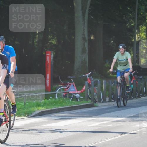 08.09.2024 - Stadtparktriathlon Zöllner http://msf.ph/oto/6992038 08.09.2024 10:28:13 Radfahren 183, 196, 299, 307, 318 meine-sportfotos.de