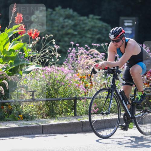 08.09.2024 - Stadtparktriathlon Zöllner http://msf.ph/oto/6992042 08.09.2024 11:38:58 Radfahren 605, 621, 668, 674, 676, 706 meine-sportfotos.de