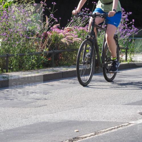 08.09.2024 - Stadtparktriathlon Zöllner http://msf.ph/oto/6992044 08.09.2024 10:28:15 Radfahren 183, 196, 299, 305, 307, 318 meine-sportfotos.de