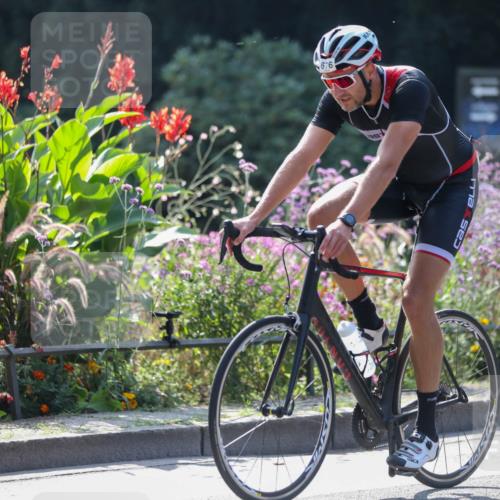 08.09.2024 - Stadtparktriathlon Zöllner http://msf.ph/oto/6992054 08.09.2024 11:39:01 Radfahren 605, 621, 636, 668, 674, 676, 706, 715 meine-sportfotos.de