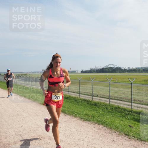 08.09.2024 - Airport Race Miley Keyser http://msf.ph/oto/6992063 08.09.2024 12:11:47 Laufen OLYMPUS, DIGITAL, CAMERA meine-sportfotos.de