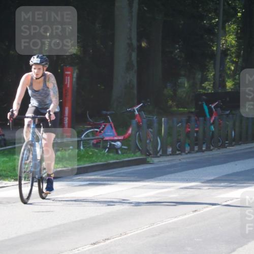 08.09.2024 - Stadtparktriathlon Zöllner http://msf.ph/oto/6992077 08.09.2024 10:28:28 Radfahren 246, 305, 310, 348 meine-sportfotos.de