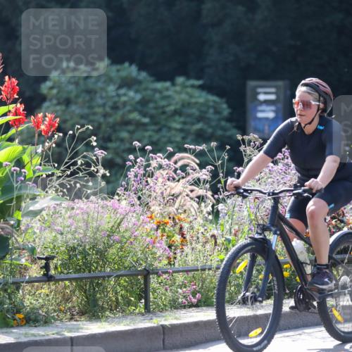 08.09.2024 - Stadtparktriathlon Zöllner http://msf.ph/oto/6992096 08.09.2024 11:39:18 Radfahren 613, 728 meine-sportfotos.de