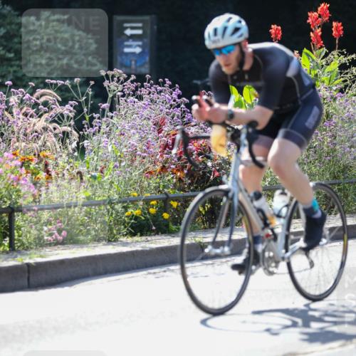 08.09.2024 - Stadtparktriathlon Zöllner http://msf.ph/oto/6992118 08.09.2024 11:39:57 Radfahren 500, 593, 598, 627, 642, 657, 665, 671, 683, 714 meine-sportfotos.de