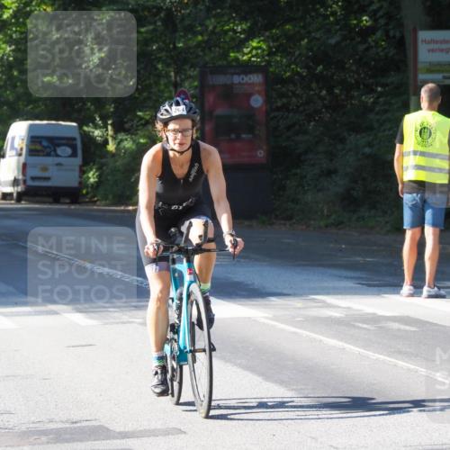 08.09.2024 - Stadtparktriathlon Zöllner http://msf.ph/oto/6992152 08.09.2024 10:28:48 Radfahren 191, 227, 233, 264, 274, 363 meine-sportfotos.de