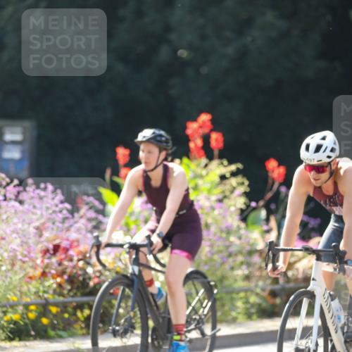 08.09.2024 - Stadtparktriathlon Zöllner http://msf.ph/oto/6992186 08.09.2024 11:40:18 Radfahren 571, 573, 684, 697, 708, 719, 731 meine-sportfotos.de