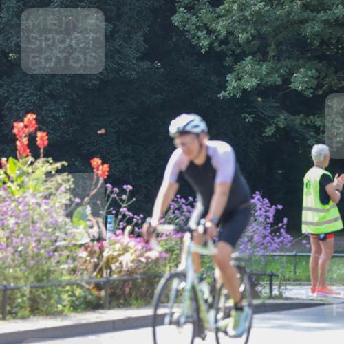 08.09.2024 - Stadtparktriathlon Zöllner http://msf.ph/oto/6992283 08.09.2024 11:43:50 Radfahren 586, 641, 644, 681, 689, 701, 702, 736 meine-sportfotos.de