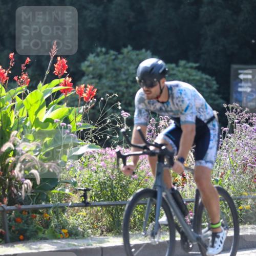 08.09.2024 - Stadtparktriathlon Zöllner http://msf.ph/oto/6992338 08.09.2024 11:44:38 Radfahren 628, 660, 680, 686, 695, 704 meine-sportfotos.de