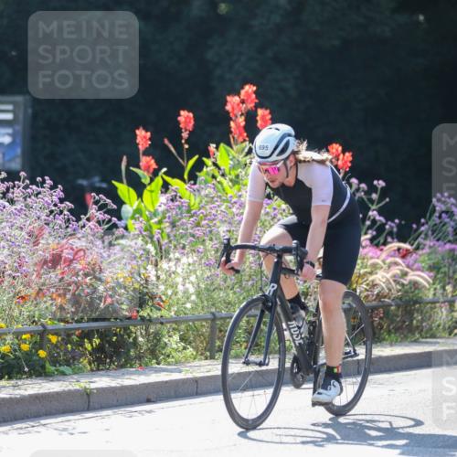 08.09.2024 - Stadtparktriathlon Zöllner http://msf.ph/oto/6992345 08.09.2024 11:44:44 Radfahren 628, 660, 680, 695 meine-sportfotos.de