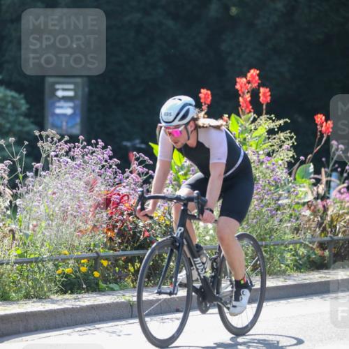 08.09.2024 - Stadtparktriathlon Zöllner http://msf.ph/oto/6992349 08.09.2024 11:44:44 Radfahren 628, 660, 680, 695 meine-sportfotos.de