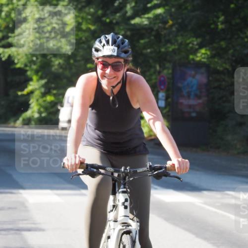 08.09.2024 - Stadtparktriathlon Zöllner http://msf.ph/oto/6992354 08.09.2024 10:29:37 Radfahren 190 meine-sportfotos.de