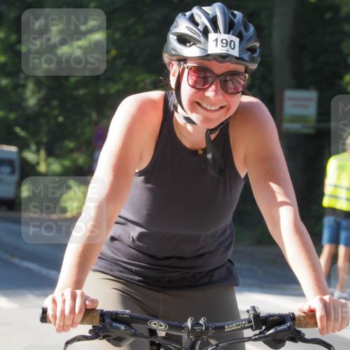 08.09.2024 - Stadtparktriathlon Zöllner http://msf.ph/oto/6992371 08.09.2024 10:29:37 Radfahren 190 meine-sportfotos.de