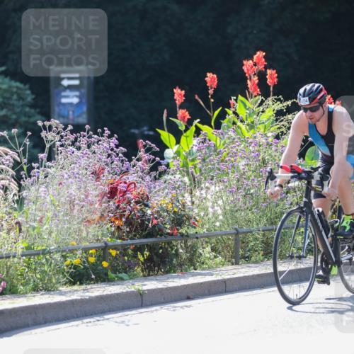 08.09.2024 - Stadtparktriathlon Zöllner http://msf.ph/oto/6992443 08.09.2024 11:46:08 Radfahren 616, 645, 668, 674, 720, 728 meine-sportfotos.de