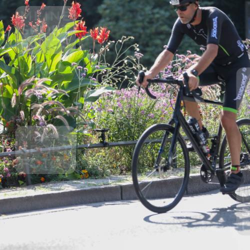 08.09.2024 - Stadtparktriathlon Zöllner http://msf.ph/oto/6992477 08.09.2024 11:46:24 Radfahren 596, 610, 671, 715 meine-sportfotos.de