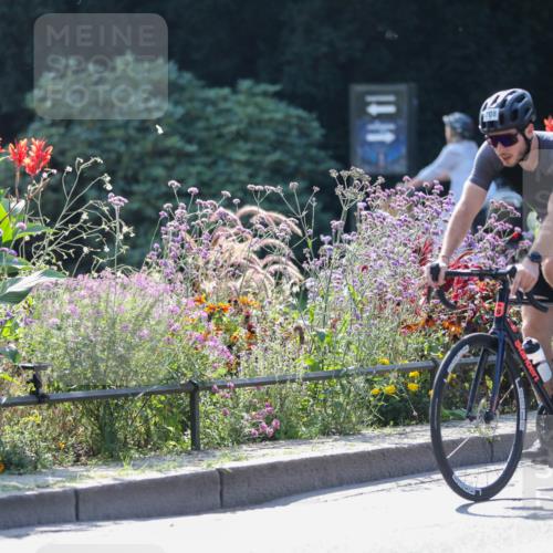 08.09.2024 - Stadtparktriathlon Zöllner http://msf.ph/oto/6992484 08.09.2024 11:46:44 Radfahren 626, 636, 642, 673, 697, 706, 708 meine-sportfotos.de