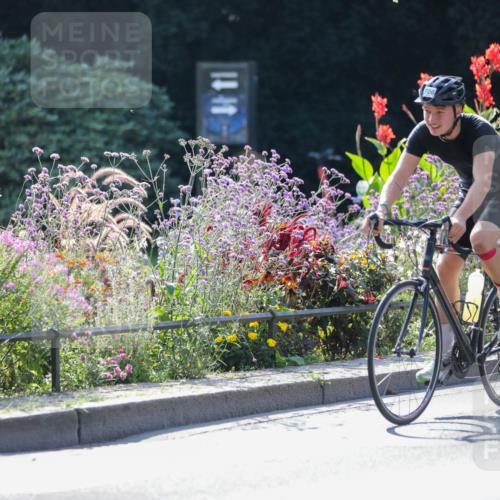 08.09.2024 - Stadtparktriathlon Zöllner http://msf.ph/oto/6992516 08.09.2024 11:46:48 Radfahren 626, 636, 642, 673, 684, 697, 706 meine-sportfotos.de