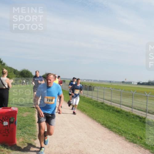 08.09.2024 - Airport Race Miley Keyser http://msf.ph/oto/6992525 08.09.2024 12:12:29 Laufen OLYMPUS, DIGITAL, CAMERA meine-sportfotos.de