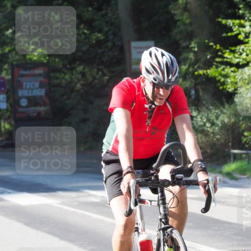 08.09.2024 - Stadtparktriathlon Zöllner http://msf.ph/oto/6992532 08.09.2024 10:32:35 Radfahren 231, 276 meine-sportfotos.de