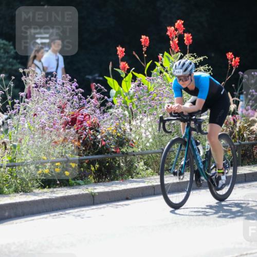 08.09.2024 - Stadtparktriathlon Zöllner http://msf.ph/oto/6992535 08.09.2024 11:46:56 Radfahren 571, 590, 642, 649, 665, 684, 685, 731 meine-sportfotos.de