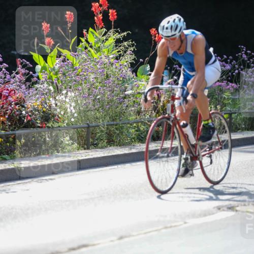 08.09.2024 - Stadtparktriathlon Zöllner http://msf.ph/oto/6992568 08.09.2024 11:47:03 Radfahren 571, 588, 590, 598, 649, 657, 665, 685, 731 meine-sportfotos.de