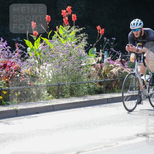 08.09.2024 - Stadtparktriathlon Zöllner http://msf.ph/oto/6992571 08.09.2024 11:47:04 Radfahren 571, 588, 590, 598, 657, 665, 685, 731 meine-sportfotos.de
