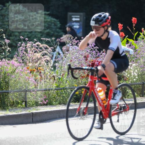 08.09.2024 - Stadtparktriathlon Zöllner http://msf.ph/oto/6992608 08.09.2024 11:47:11 Radfahren 588, 593, 598, 655, 657, 716, 732 meine-sportfotos.de