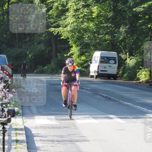 08.09.2024 - Stadtparktriathlon Zöllner http://msf.ph/oto/6992639 08.09.2024 10:33:38 Radfahren 306, 329 meine-sportfotos.de