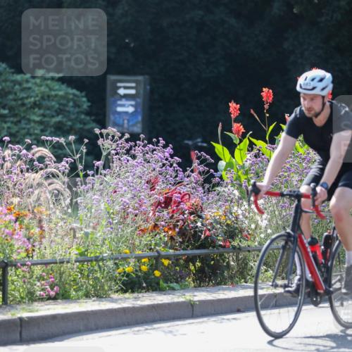 08.09.2024 - Stadtparktriathlon Zöllner http://msf.ph/oto/6992648 08.09.2024 11:47:28 Radfahren 683 meine-sportfotos.de