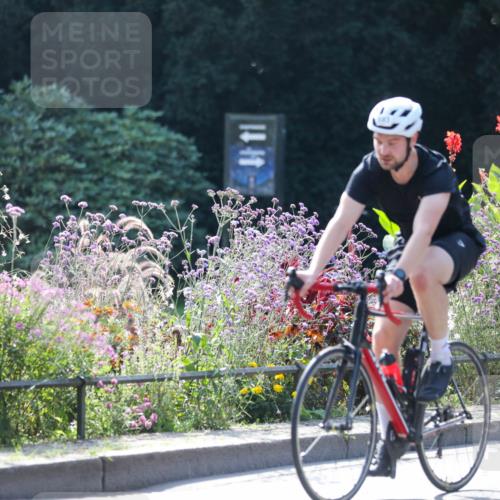 08.09.2024 - Stadtparktriathlon Zöllner http://msf.ph/oto/6992650 08.09.2024 11:47:29 Radfahren 605, 683 meine-sportfotos.de