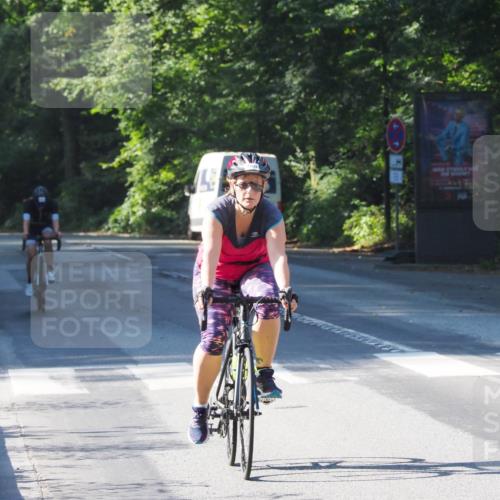 08.09.2024 - Stadtparktriathlon Zöllner http://msf.ph/oto/6992654 08.09.2024 10:33:48 Radfahren 302, 360 meine-sportfotos.de