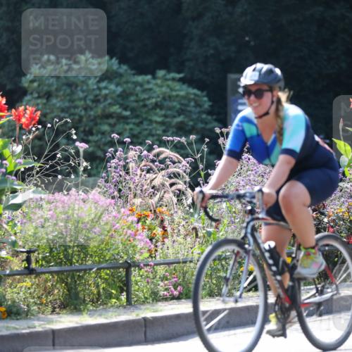 08.09.2024 - Stadtparktriathlon Zöllner http://msf.ph/oto/6992655 08.09.2024 11:47:40 Radfahren 605 meine-sportfotos.de