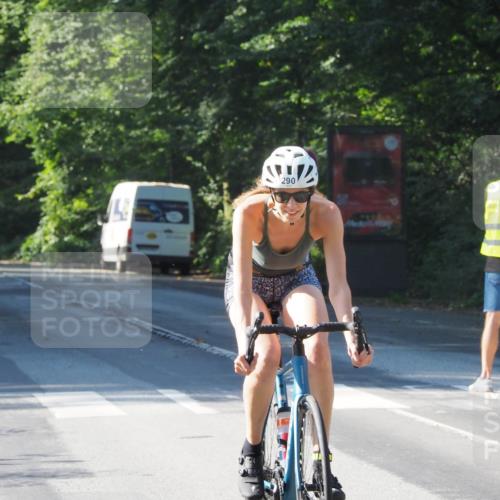 08.09.2024 - Stadtparktriathlon Zöllner http://msf.ph/oto/6992668 08.09.2024 10:34:05 Radfahren 290, 362 meine-sportfotos.de