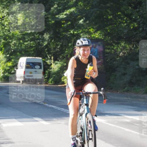 08.09.2024 - Stadtparktriathlon Zöllner http://msf.ph/oto/6992710 08.09.2024 10:34:44 Radfahren 355 meine-sportfotos.de