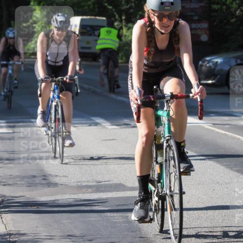 08.09.2024 - Stadtparktriathlon Zöllner http://msf.ph/oto/6992891 08.09.2024 10:35:35 Radfahren 229, 283, 308, 312, 341, 357, 359, 364, 391 meine-sportfotos.de