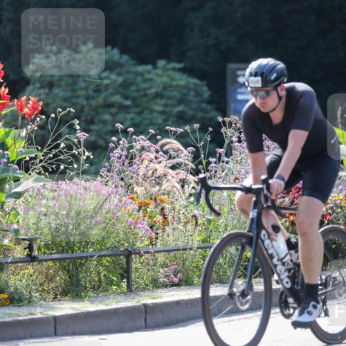 08.09.2024 - Stadtparktriathlon Zöllner http://msf.ph/oto/6992923 08.09.2024 11:50:25 Radfahren 568, 576, 629, 696, 737 meine-sportfotos.de