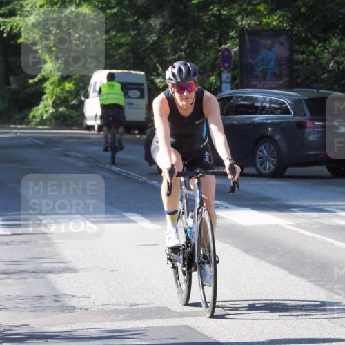 08.09.2024 - Stadtparktriathlon Zöllner http://msf.ph/oto/6992929 08.09.2024 10:35:39 Radfahren 283, 308, 312, 341, 357, 359, 391 meine-sportfotos.de