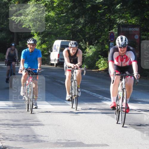 08.09.2024 - Stadtparktriathlon Zöllner http://msf.ph/oto/6993027 08.09.2024 10:36:15 Radfahren 43, 223, 299, 310, 433, 449 meine-sportfotos.de