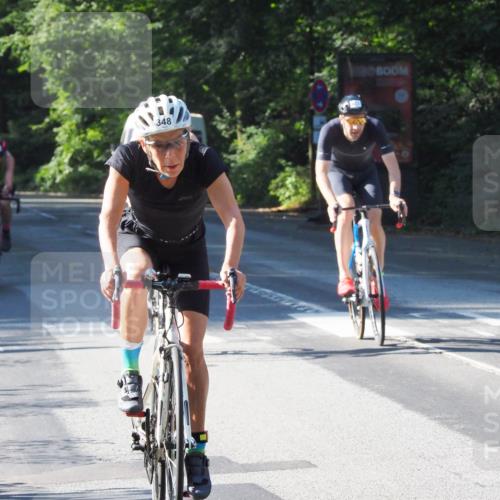 08.09.2024 - Stadtparktriathlon Zöllner http://msf.ph/oto/6993047 08.09.2024 10:36:26 Radfahren 218, 274, 348, 414, 423, 427, 435 meine-sportfotos.de