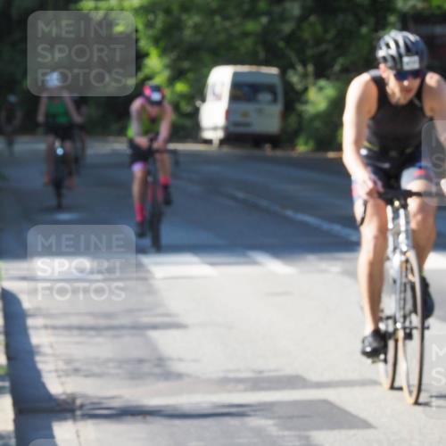 08.09.2024 - Stadtparktriathlon Zöllner http://msf.ph/oto/6993097 08.09.2024 10:36:27 Radfahren 218, 274, 348, 414, 423, 427, 435 meine-sportfotos.de