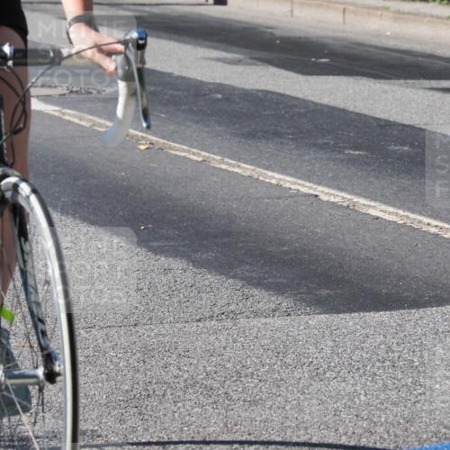 08.09.2024 - Stadtparktriathlon Zöllner http://msf.ph/oto/6993160 08.09.2024 10:36:41 Radfahren 285, 318 meine-sportfotos.de