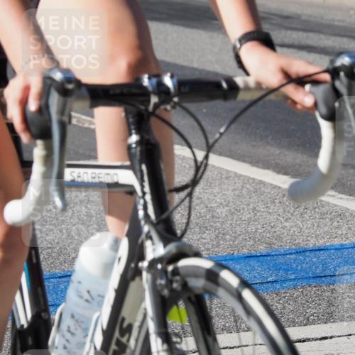 08.09.2024 - Stadtparktriathlon Zöllner http://msf.ph/oto/6993170 08.09.2024 10:36:41 Radfahren 285, 318 meine-sportfotos.de