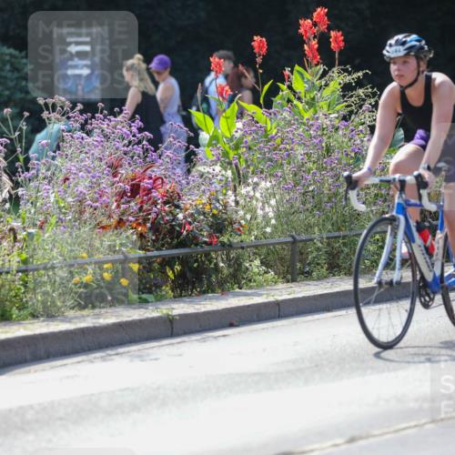 08.09.2024 - Stadtparktriathlon Zöllner http://msf.ph/oto/6993192 08.09.2024 11:52:19 Radfahren 644, 663, 679 meine-sportfotos.de