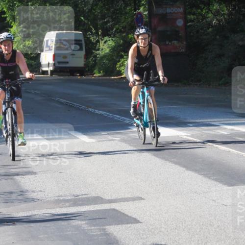 08.09.2024 - Stadtparktriathlon Zöllner http://msf.ph/oto/6993217 08.09.2024 10:36:58 Radfahren 264, 305, 363, 407, 1937 meine-sportfotos.de