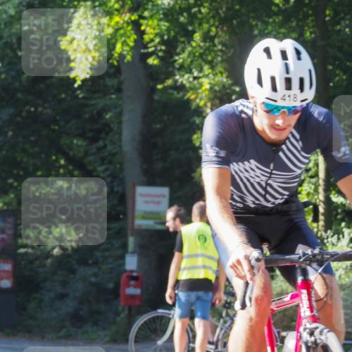 08.09.2024 - Stadtparktriathlon Zöllner http://msf.ph/oto/6993323 08.09.2024 10:37:55 Radfahren 352, 389, 396, 418, 438, 452, 455 meine-sportfotos.de