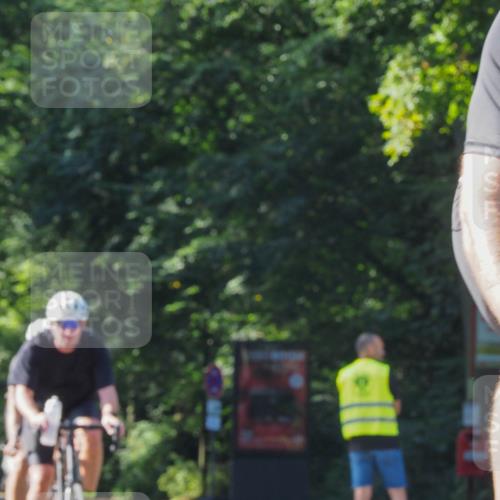 08.09.2024 - Stadtparktriathlon Zöllner http://msf.ph/oto/6993339 08.09.2024 10:38:03 Radfahren 273, 396, 452, 455 meine-sportfotos.de