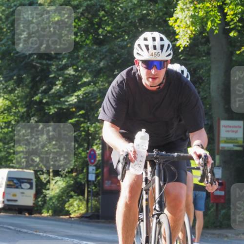 08.09.2024 - Stadtparktriathlon Zöllner http://msf.ph/oto/6993361 08.09.2024 10:38:05 Radfahren 273, 396, 452, 455 meine-sportfotos.de