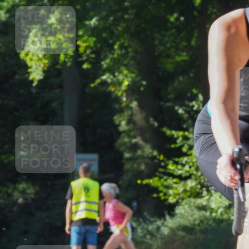 08.09.2024 - Stadtparktriathlon Zöllner http://msf.ph/oto/6993370 08.09.2024 10:38:13 Radfahren 273, 382 meine-sportfotos.de