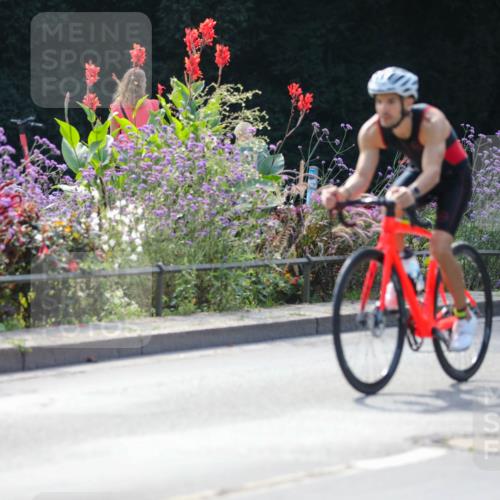 08.09.2024 - Stadtparktriathlon Zöllner http://msf.ph/oto/6993423 08.09.2024 11:53:53 Radfahren 563, 646, 665, 720, 721 meine-sportfotos.de