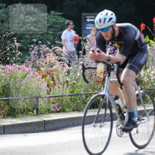 08.09.2024 - Stadtparktriathlon Zöllner http://msf.ph/oto/6993447 08.09.2024 11:54:02 Radfahren 563, 602, 628, 645, 665 meine-sportfotos.de